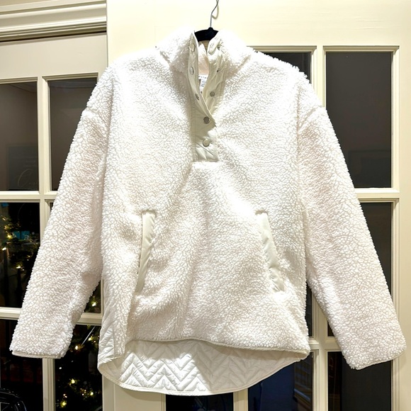 Athleta Tops - NWT Athleta Cozy Sherpa Snap Seeatshirt